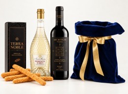 Βελούδινο Πουγκί με 2 φιάλες και Delicatessen 